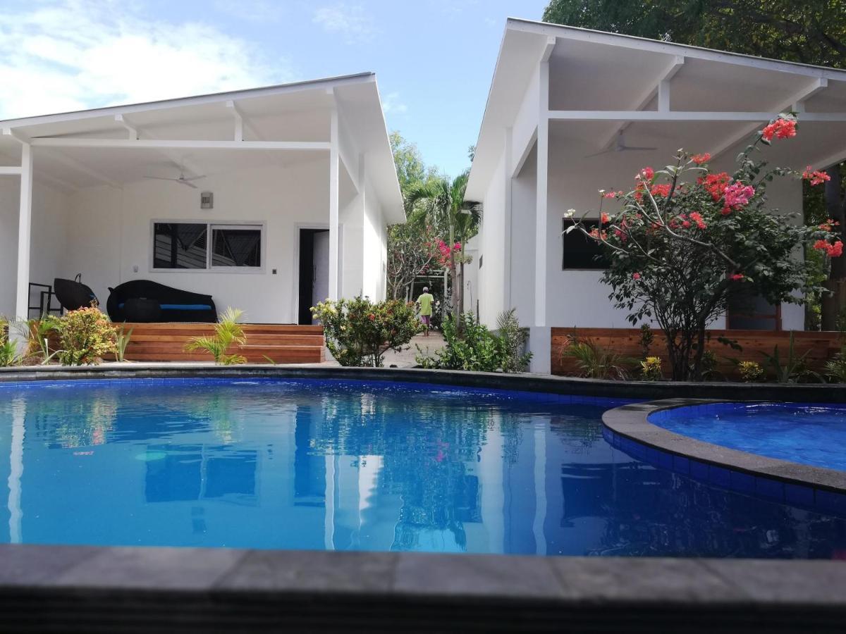 Queen Suite Pool View