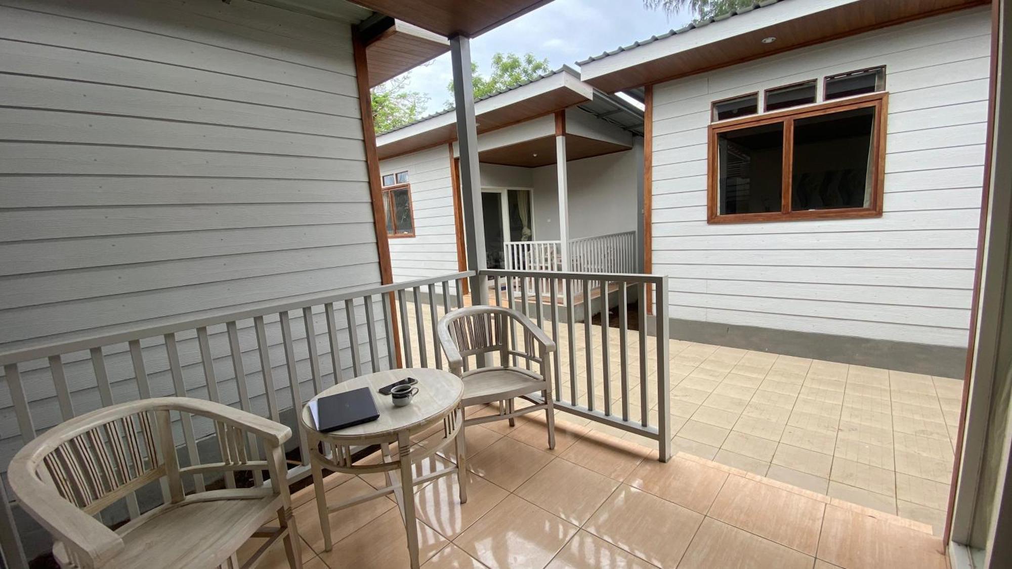 Twin Room Terrace